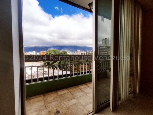 Espectacular Ph En Venta En Hermoso Edificio De Los Chaguaramos Mls#25-10496 - Jca