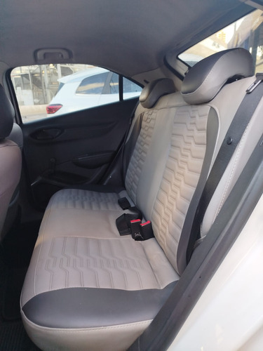 Chevrolet Onix Chevrolet Onix 1.0 LT SPE/4