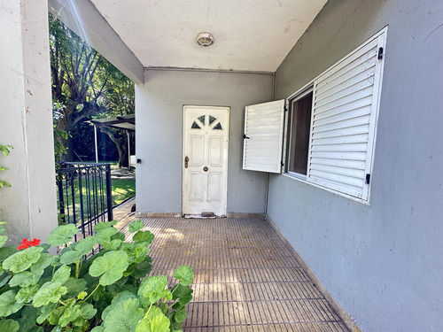 Venta Casa En Laguna De Lobos, 400m2 De Jardín 2 Habitaciones