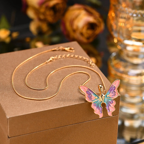 V Collar Colgante Dorado Con Forma Mariposa Multicolor