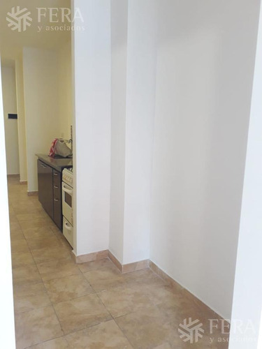 Imagen 6 de 10 de Venta De Departamento 1 Ambiente Divisible Con Balcón En Sarandi (27411)