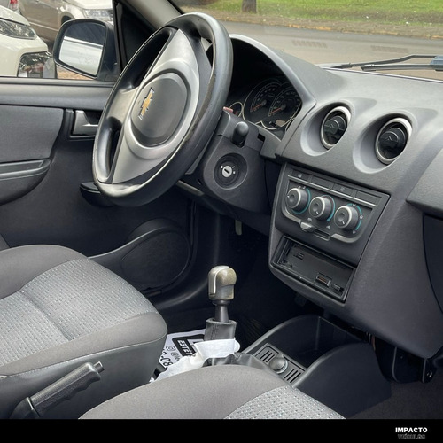 Imagem 4 de 9 de Chevrolet Celta 1.0 4p Lt Vhce Flex