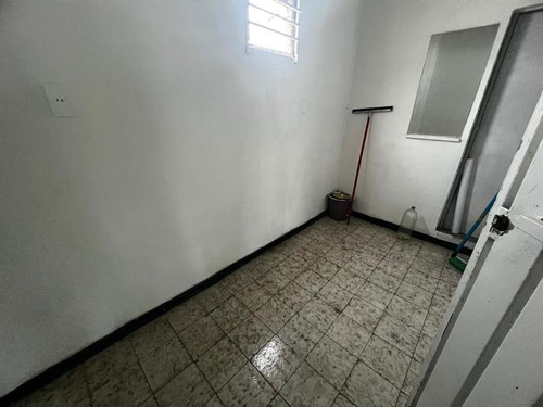 Local Comercial En Venta En Colonia Ampliación Gabriel Ramos Millán, Iztacalco, Ciudad De México