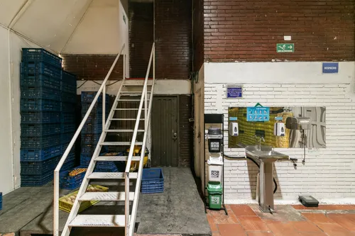 Bodega En Venta En Comuneros. Cod V1038523