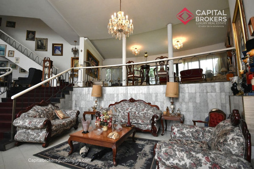 Casa De Lujo En Venta En Colonia Ideal Para Desarrollar Torre De Departamentos