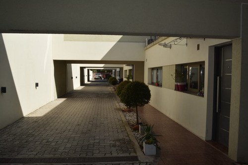 Duplex A La Venta En Lujan Sobre Calle Dr Real