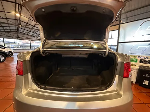 Kia CERATO FORTE 2.0