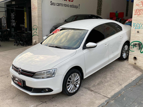 Volkswagen Jetta 2.0 Tsi Highline 4p