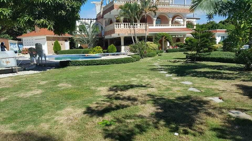 Vendo Casa En Bani A 10 Minutos De La Playa