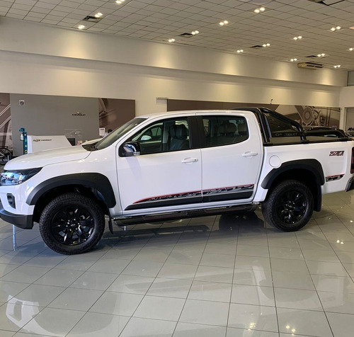 Imagen 16 de 25 de Chevrolet S10 Pick-up Z71 4×4 Automática 2.8 Cabina Doble Ad