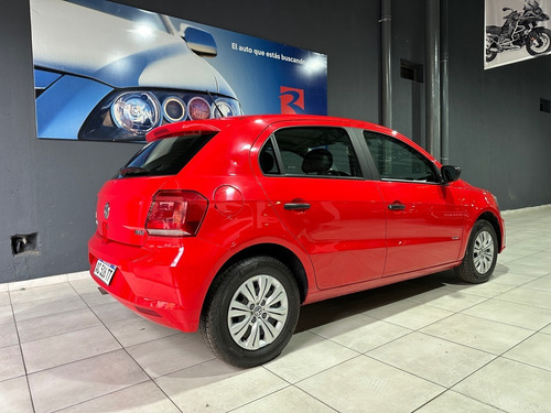 Imagen 4 de 8 de Volkswagen Gol Trend 1.6 5ptas Trendline Gnc