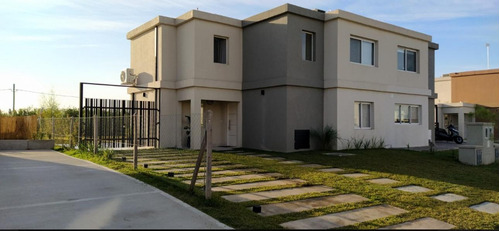 Casa En Santa Ana Ii