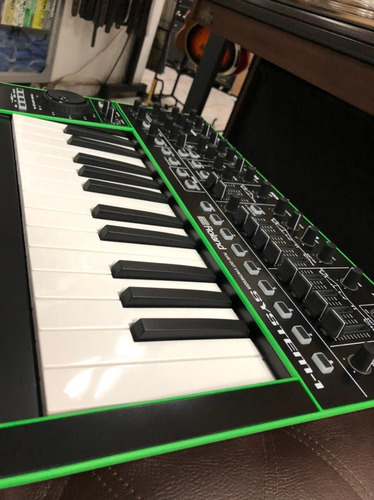 Imagem 10 de 10 de Teclado Sintetizador Roland System-1 Plug-out Synthesizer