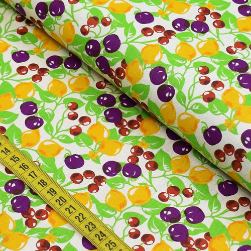 Tecido Estampado Para Patchwork - Pomar : Mix De Frutas Fund