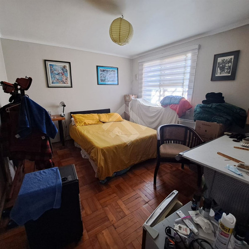 Casa En Venta De 3 Dorm. En Macul