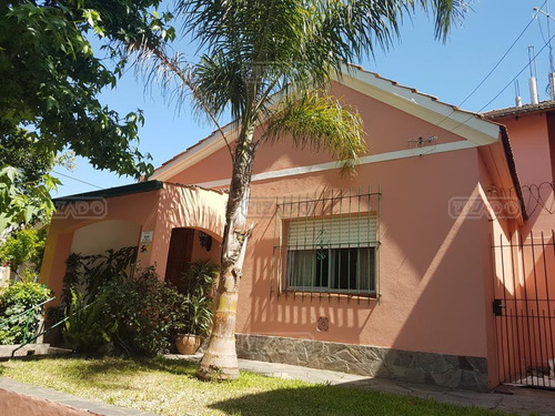 Casa Chalet  En Venta Ubicado En Beccar, San Isidro, G.b.a. Zona Norte