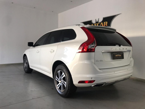Volvo Xc60 2.0 T5 Comfort Fwd Turbo Gasolina 4p Automático