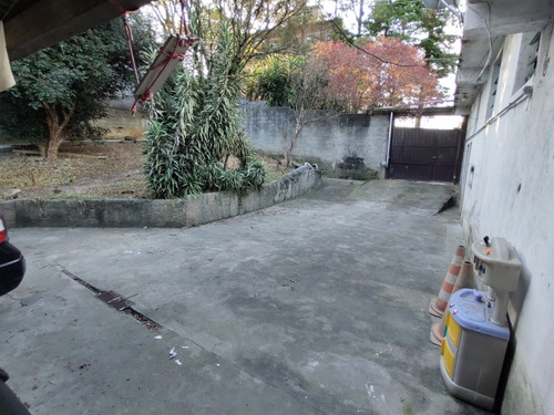 Imagem 3 de 8 de Terreno 1000m² Com Casa