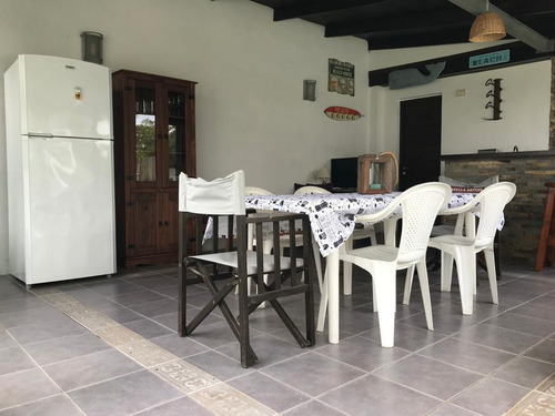 Imagen 2 de 30 de Excelente Casa De Veraneo En Manantiales