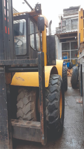 Empilhadeira Hyster Modelo H460 - 25 Ton. - 2690