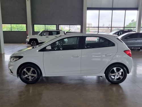 Chevrolet Onix Onix 1.4 MPFI LTZ 8V FLEX 4P AUTOMÁTICO