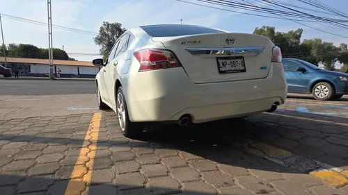 Nissan Altima 2.5 Advance Navi Mt