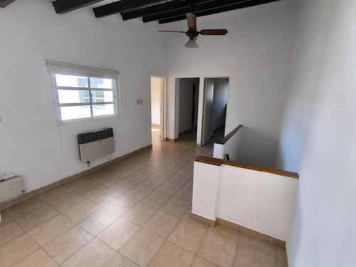 Casa En Venta - Barrio Juniors - 4 Dormitorios
