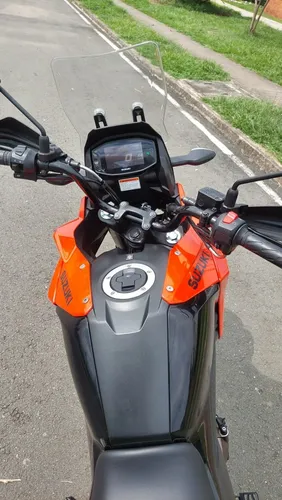 V-strom 250 Sx 2025 Multicolor Placa En H