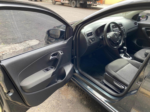 Imagen 6 de 13 de Volkswagen Polo 2019 1.6 L4 Sound Tiptronic At