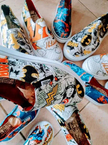Vans 2025 de superheroes