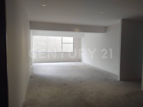 Venta De Departamento En Lomas De Chapultepec