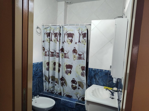 Chalet 6 Ambientes Amplio Lote 5 Baños F: 9831