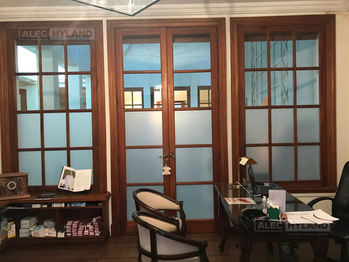 Casa 5 Ambientes En Venta - S.isi.-centro