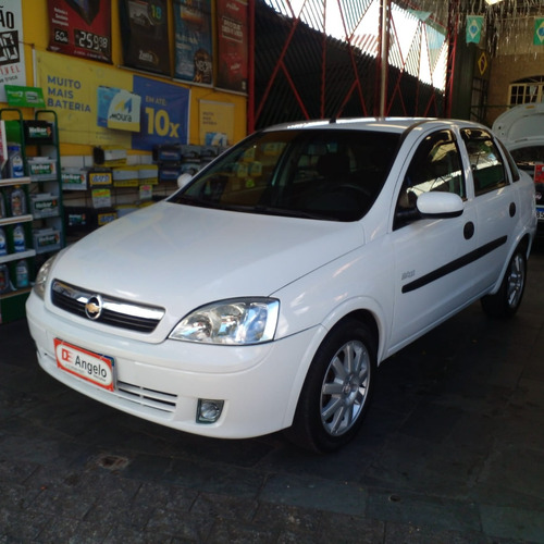 Chevrolet Corsa 1.8 Maxx Flex Power 5p