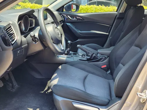 Mazda Mazda 3 2.0 I Touring Sedan Mt