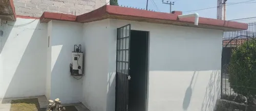 Amplia Casa En Venta En Esquina, Rápida Salida A Cdmx Y También Al Aifa