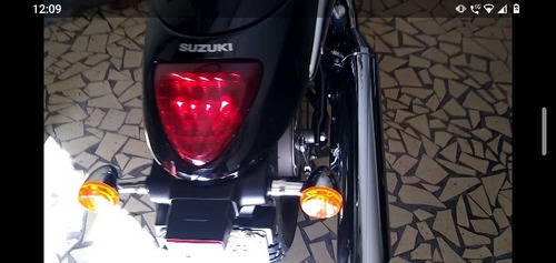 Imagem 9 de 11 de Suzuki M800