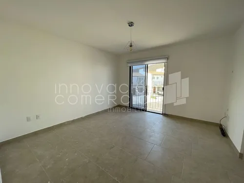 Casa En Venta De 4 Recámaras En Condominio Torre De Piedra Bugambilias