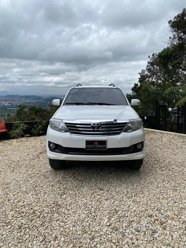 Toyota Fortuner 2.7l 4x2