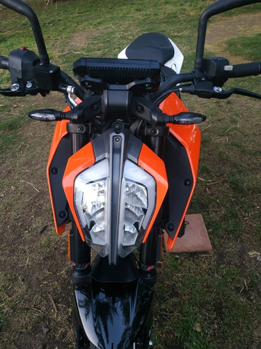 Imagen 15 de 16 de Ktm Duke390