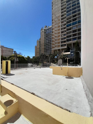 Casa En Venta Alberdi Mas Dpto 2 Dorm