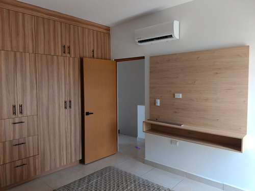 Casa Residencial En Venta En Los Olivos 2, Gómez Palacio, Dgo.