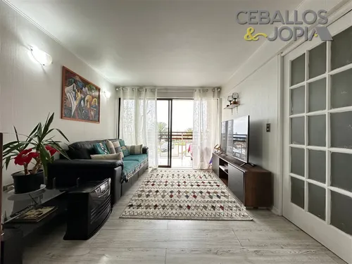 Departamento En Venta De 3 Dorm. En Villa Alemana