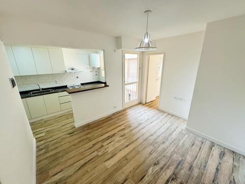 Departamento Totalmente Refaccionado En Venta En San Fernando, Apto Crédito!