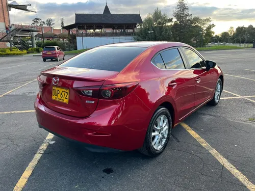 Mazda 3 2.0 Touring