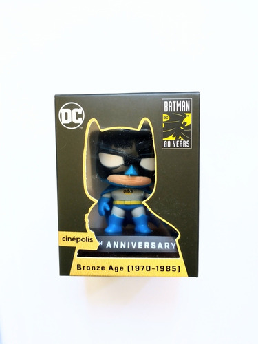 Batman 80 Aniversario Figura Bronze Age  Cinepolis