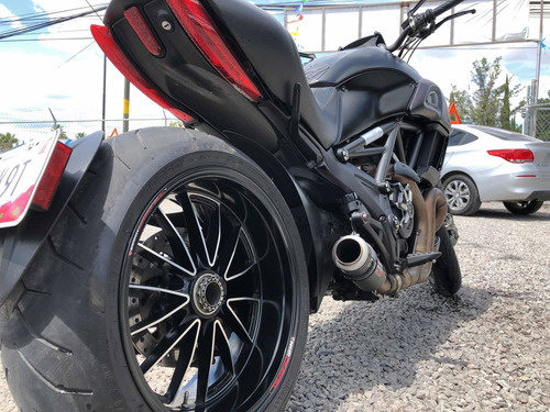 Imagen 5 de 7 de Ducati Diavel