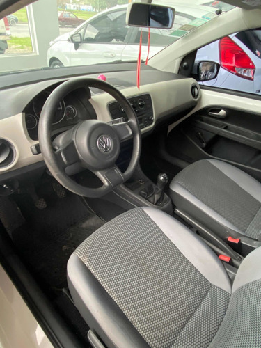 Volkswagen Up! 2016 1.0 Move Up! 75cv 5 P