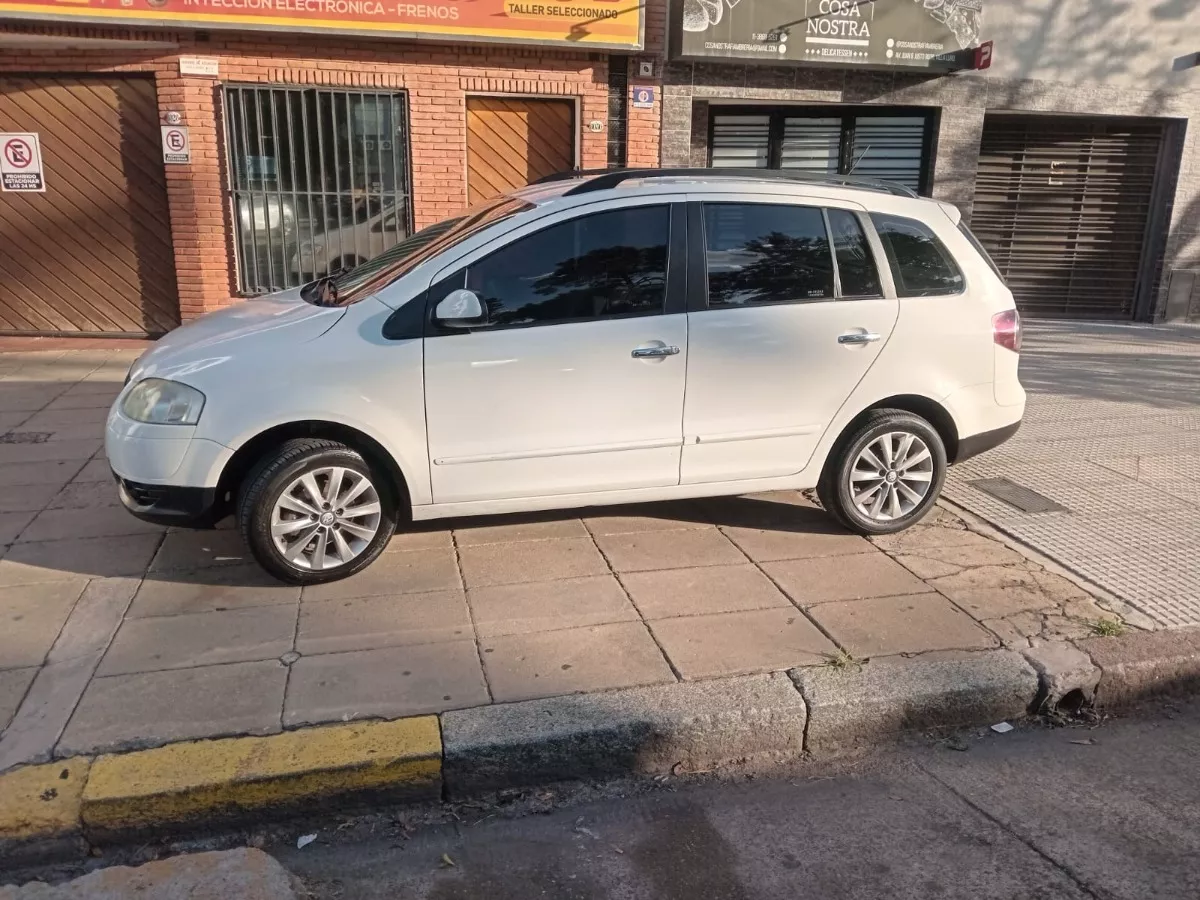 Volkswagen Suran 1.6 I Comfortline 90a