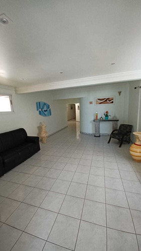 Imagem 4 de 14 de Apartamento Para Locação De Temporada Em Vila Caiçara
